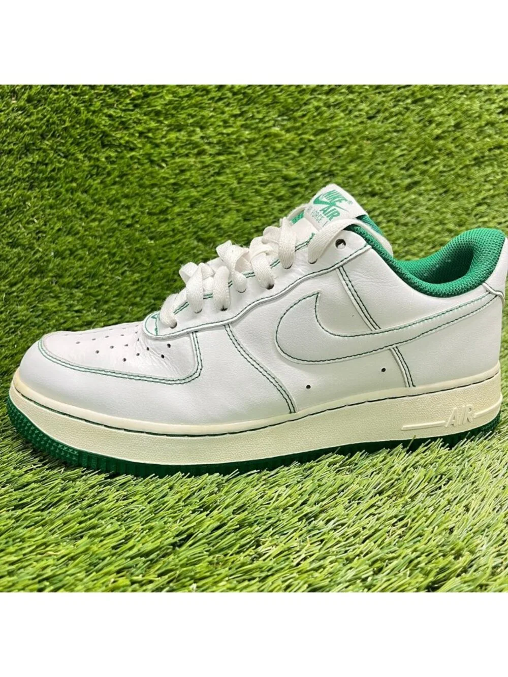 Nike please review